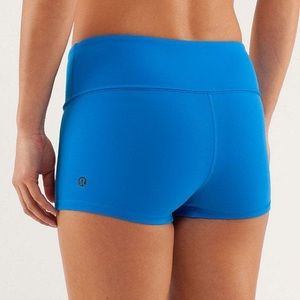 Lululemon Boogie Shorts in Sky Blue